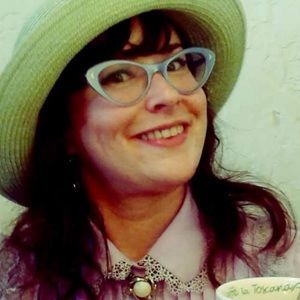 Meet your Posher, Angelica